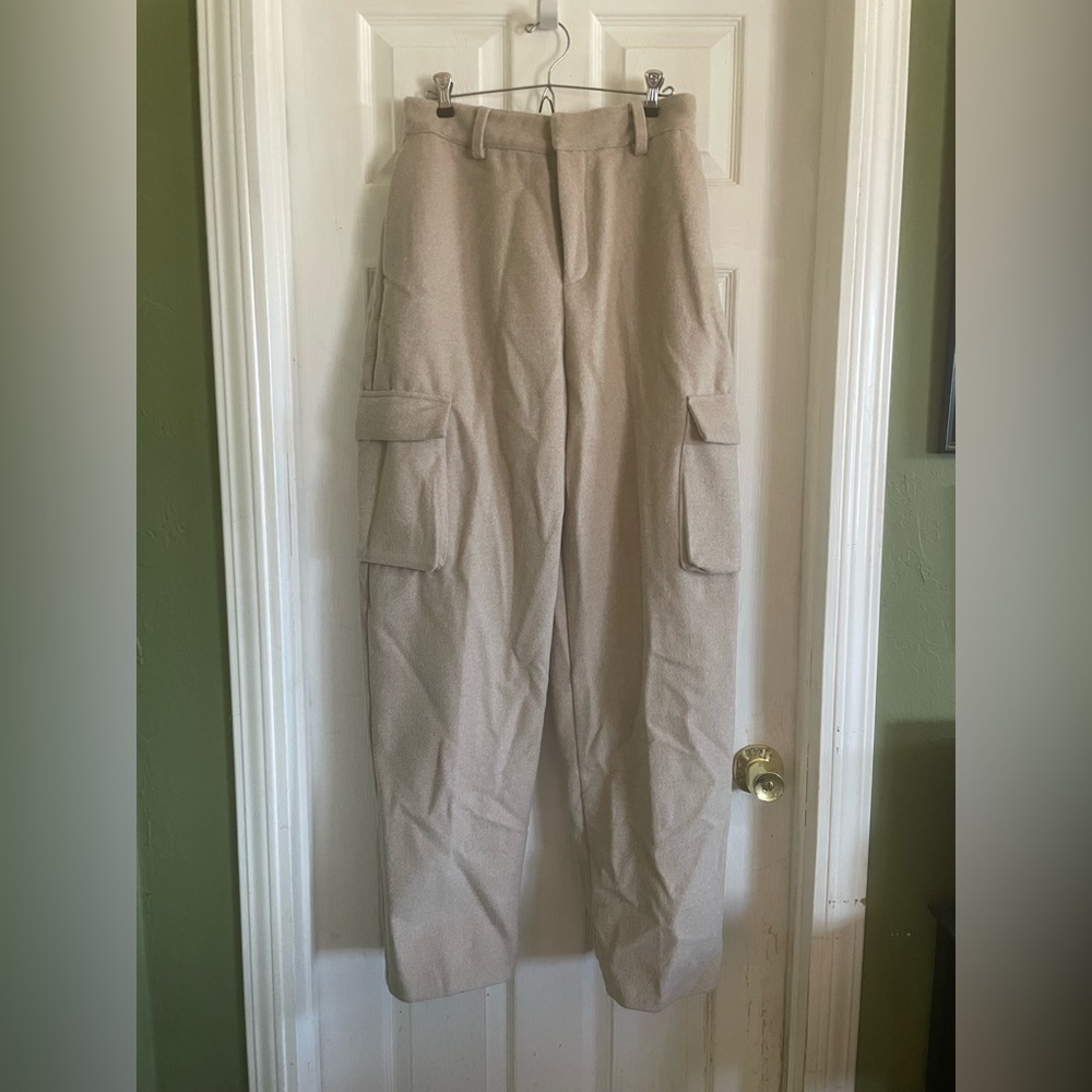 Maniere De Vior cargo pants beige polyester wool blend NWOT Women’s size S